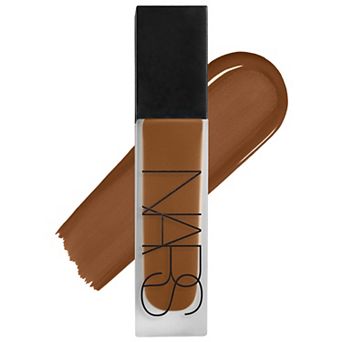 NARS Natural Matte Longwear Pore Blurring Medium-to-Full Coverage Foundation