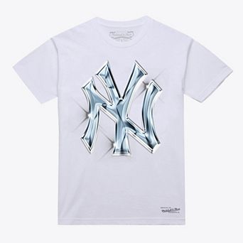 Men's White New York Yankees Liquid Chrome T-Shirt