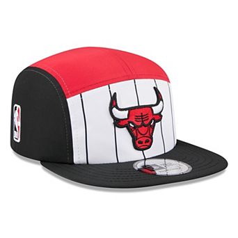 Men's New Era White/Black Chicago Bulls 2025 NBA Tip Off Camper Adjustable Hat