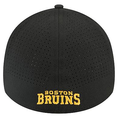Men's New Era Black Boston Bruins 39THIRTY A-Frame Perforated Flex Hat