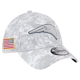 Men's New Era White New England Patriots 2025 Salute to Service Digital Camo Fan Pack 39THIRTY Flex Hat