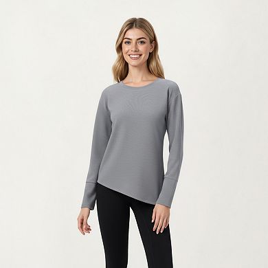 Women's Long Sleeve Asymmetrical Hem Pullover Top with Crew Neck and Relaxed Fit