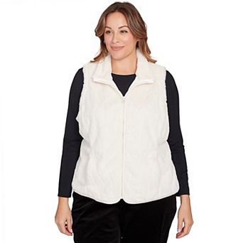 Hearts of Palm Plus Size Makin' Me Blush Solid Faux Fur Vest