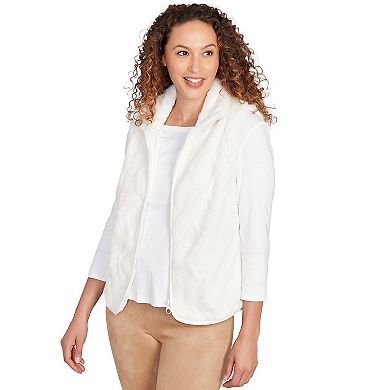 Hearts of Palm Women's Makin' Me Blush Solid Faux Fur Vest