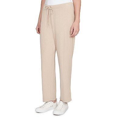 Hearts of Palm Women's Makin' Me Blush Solid Texture Hatchi Pant