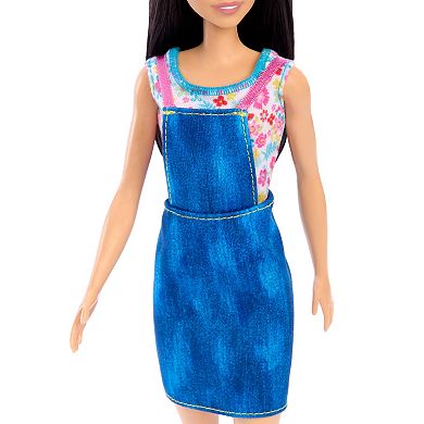Barbie Farmer Doll & Accessories 3 Animals & 5 Accessories