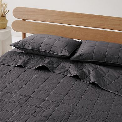 Quilted Comforter Made with Organic Cotton