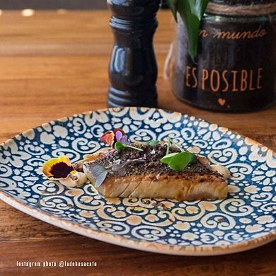 Alhambra 9.5" x 7.5" Organic Shape Decorated Porcelain Plate (Set of 4)