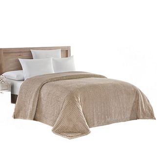Striata Lined Oversized All Season 100% Polyester Blanket