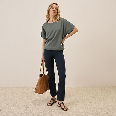 On the Go-To Bootcut Legging