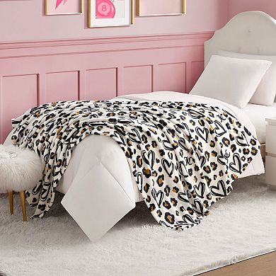 Juicy Couture Doodle Cheetah Heart Plush Throw Blanket