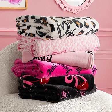 Juicy Couture Doodle Cheetah Heart Plush Throw Blanket