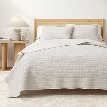 Madelinen® Honeycomb Waffle Weave Quilt & Shams Set