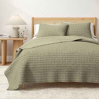 Madelinen® Honeycomb Waffle Weave Quilt & Shams Set