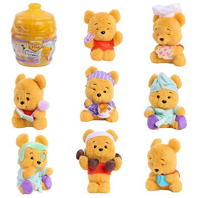 HAPPY HAUL Disney's Winnie the Pooh Hunny Hugs Capsule Plush - Styles May Vary