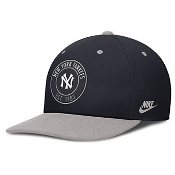 Men's Nike Navy/Gray New York Yankees Cooperstown Collection Pro Dri-FIT Snapback Hat