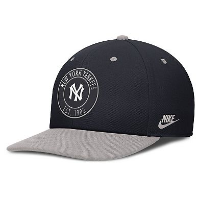 Men's Nike Navy/Gray New York Yankees Cooperstown Collection Pro Dri-FIT Snapback Hat
