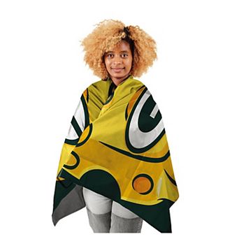 "Pegasus Green Bay Packers 54"" x 70"" Wearable Hero Cape"