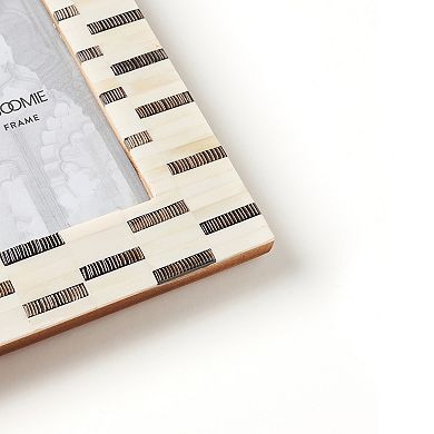 Mukhendu 4x6 Black & White Picture Frame - Carved Bone