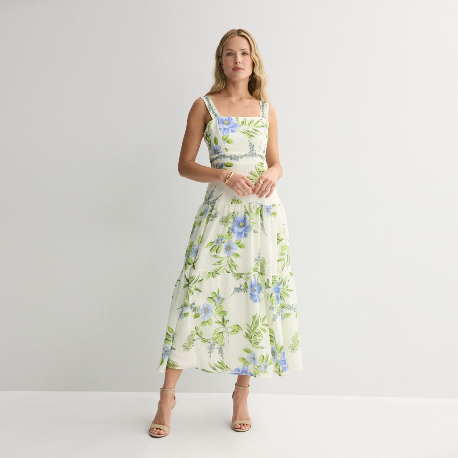 Женские платья Maison Tara Floral Print Voile Maxi Dress