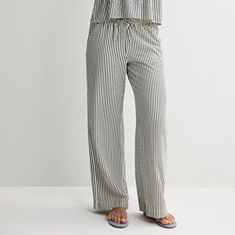 Juniors' SO® Mid-Rise Drapey Seersucker Pants