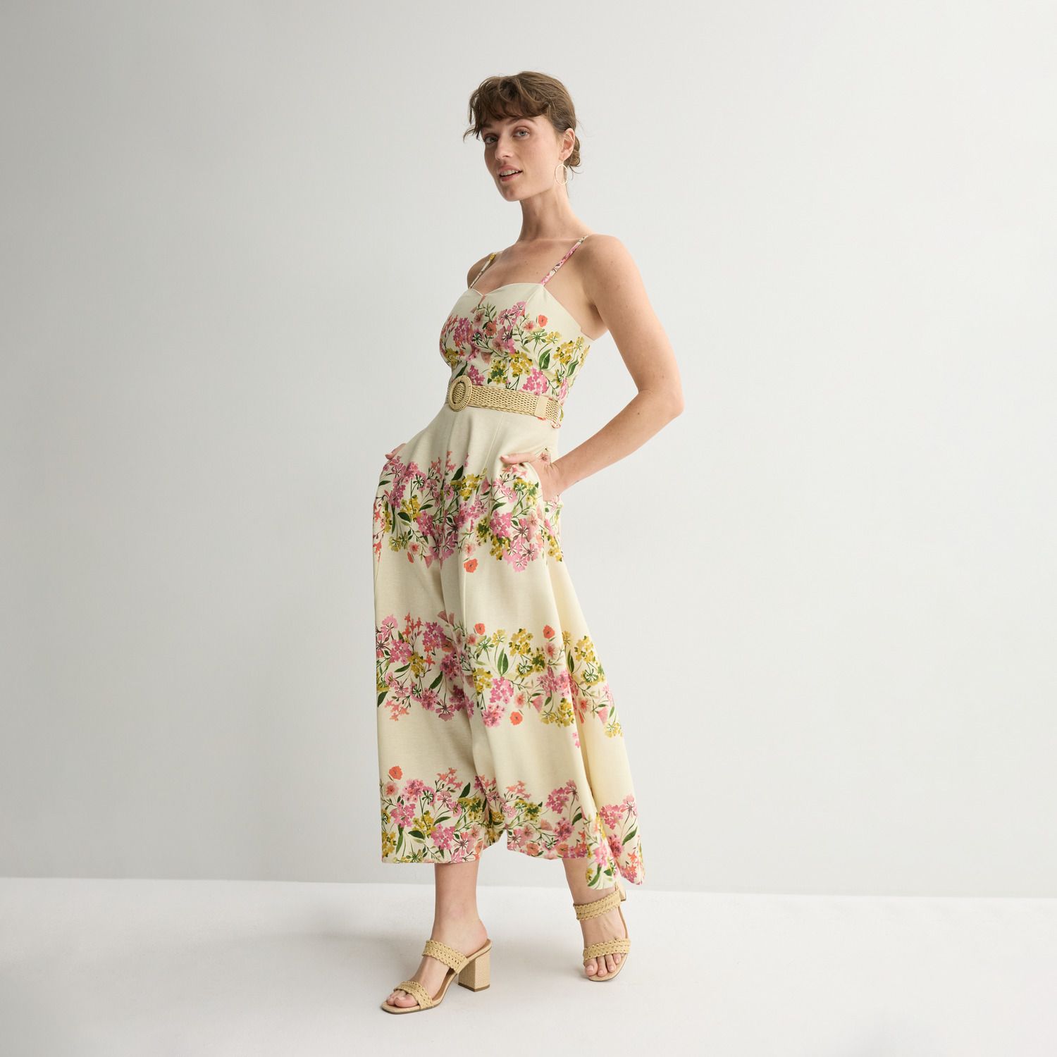 Женские платья Taylor Floral Sweetheart Belted Midi Dress