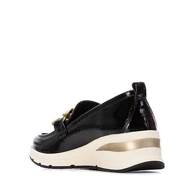 XTI Women's Wedge Patent Leather Loafers 144224