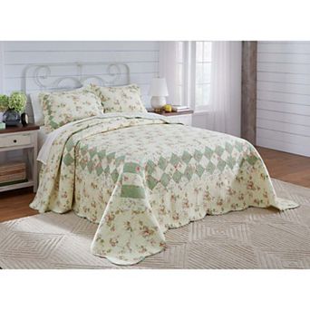 BrylaneHome Charlotte Bedspread