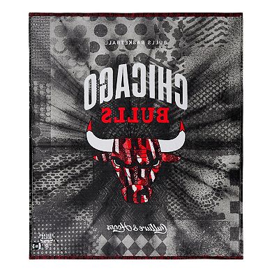 Two Hype Chicago Bulls Fleece Throw Blanket