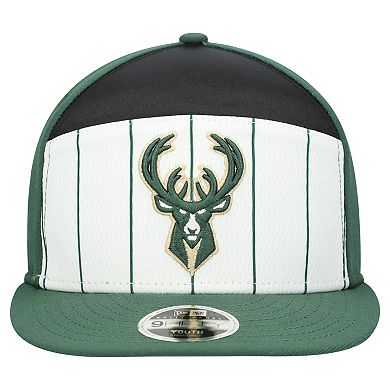 Youth New Era White/Hunter Green Milwaukee Bucks 2025 NBA Tip Off Split Panel 9FIFTY Snapback Hat
