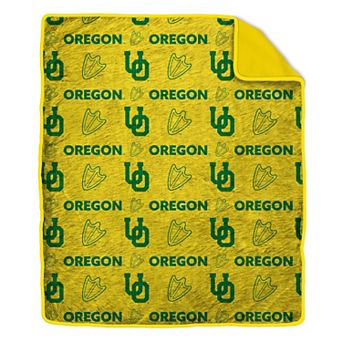 Pegasus Oregon Ducks Tonal Wordmark 60" x 70" Faux Fur Blanket