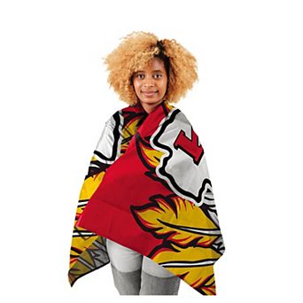 "Pegasus Kansas City Chiefs 54"" x 70"" Wearable Hero Cape"