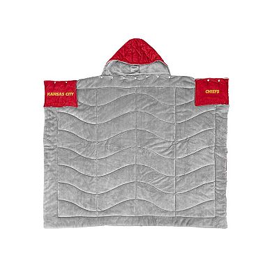 "Pegasus Kansas City Chiefs 54"" x 70"" Wearable Hero Cape"