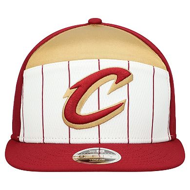 Youth New Era White/Wine Cleveland Cavaliers 2025 NBA Tip Off Split Panel 9FIFTY Snapback Hat