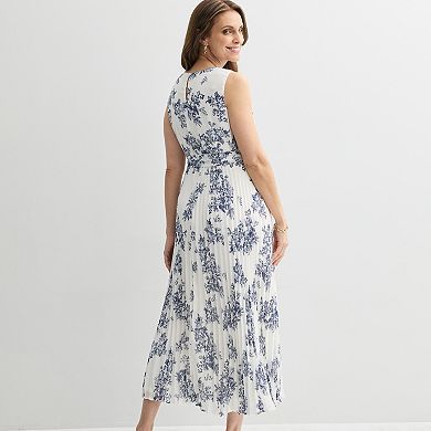 Women's Sandra Darren Sleeveless Pleated Maxi Dress