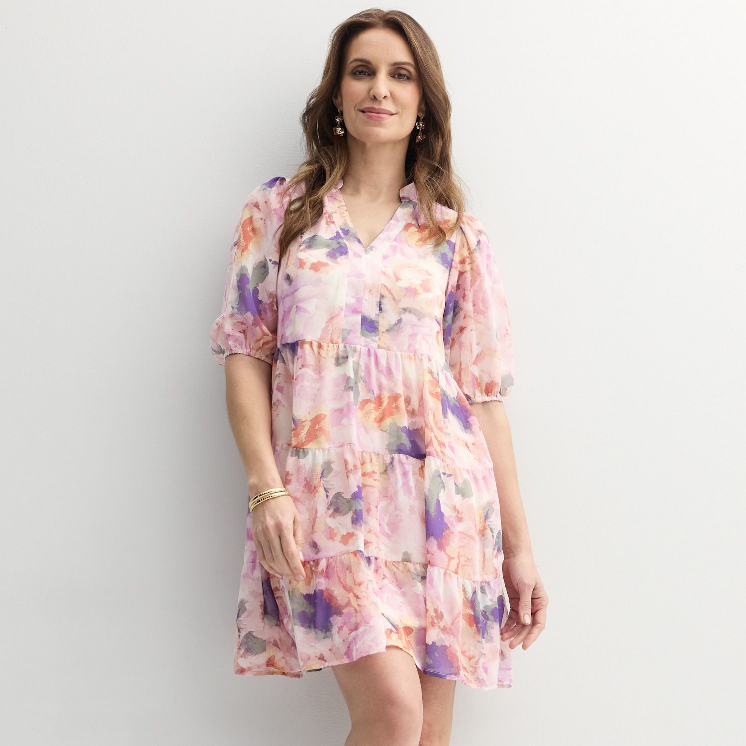 Женские платья Sandra Darren V-Neck Long Sleeve Tiered Mini Dress