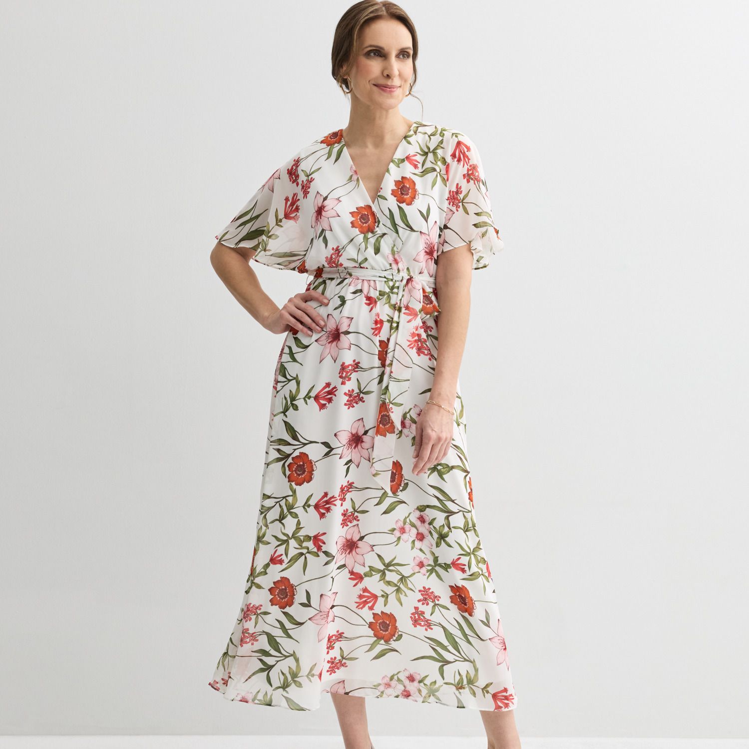 Женские платья Sandra Darren Petite Sandra Darren Wrap Raglan Short Sleeve Midi Dress