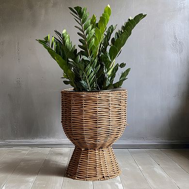 Studio 66 Textured Bohemian Woven Planter Indoor/Outdoor Decor