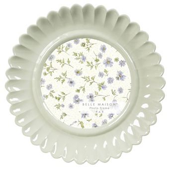 Belle Maison Round Scalloped Resin 4" x 4" Frame