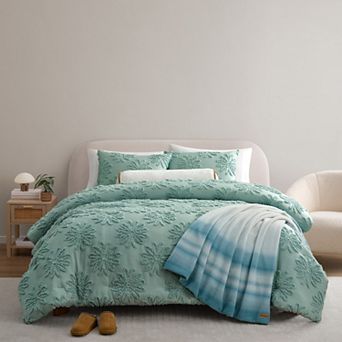 Bearpaw Carmen Floral Tufted Comforter Set with Shams