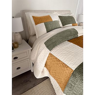 BrylaneHome Modern Velvet Patchwork Bedspread