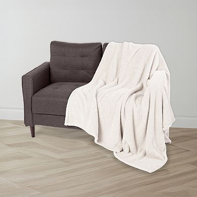 BrylaneHome Hgtv Butter Sherpa Faux Fur Throw