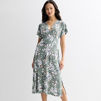 Women's Connected Apparel Printed Cap Sleeve V-Neck Dress