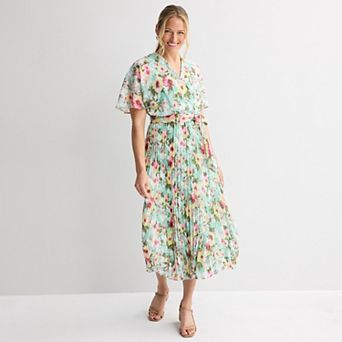 Women's Sandra Darren Short Sleeve Floral Pleated Surplice Maxi Dress