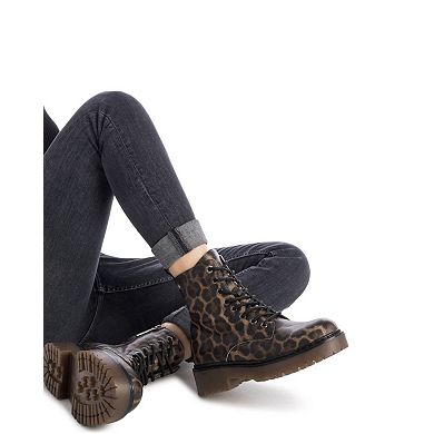 Refresh Women's Casual Combat Booties 173081