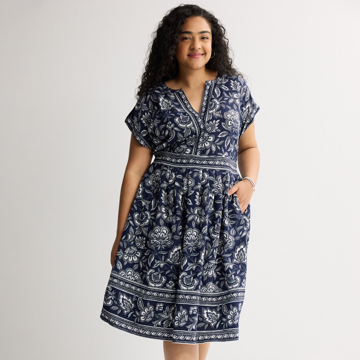 Женские платья 5th + Madison Plus Size 5th + Madison Edit Cap Sleeve Midi Border Dress