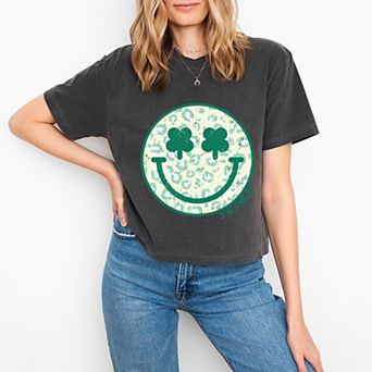S.W.Smiley Clover Leopard Smiley Face - Women's Boxy Crop Top Graphic T-Shirt