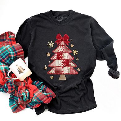Christmas Tree Red Patchwork Print - Women's Garment Dyed Long Sleeve Graphic T-Shirt