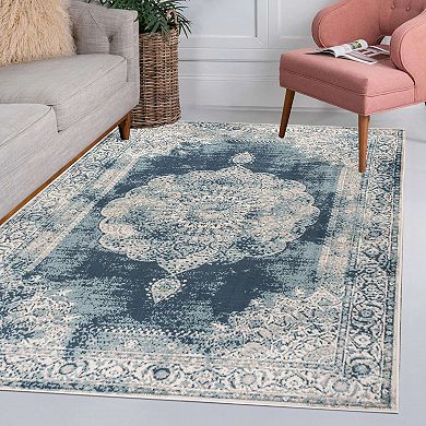 Kelly Rosalia Cottage Medallion Area Rug