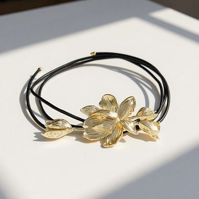 Women's Floral Waist Belt with Sculpted Petal Design and Adjustable Elastic Band 45.5x0.6 in